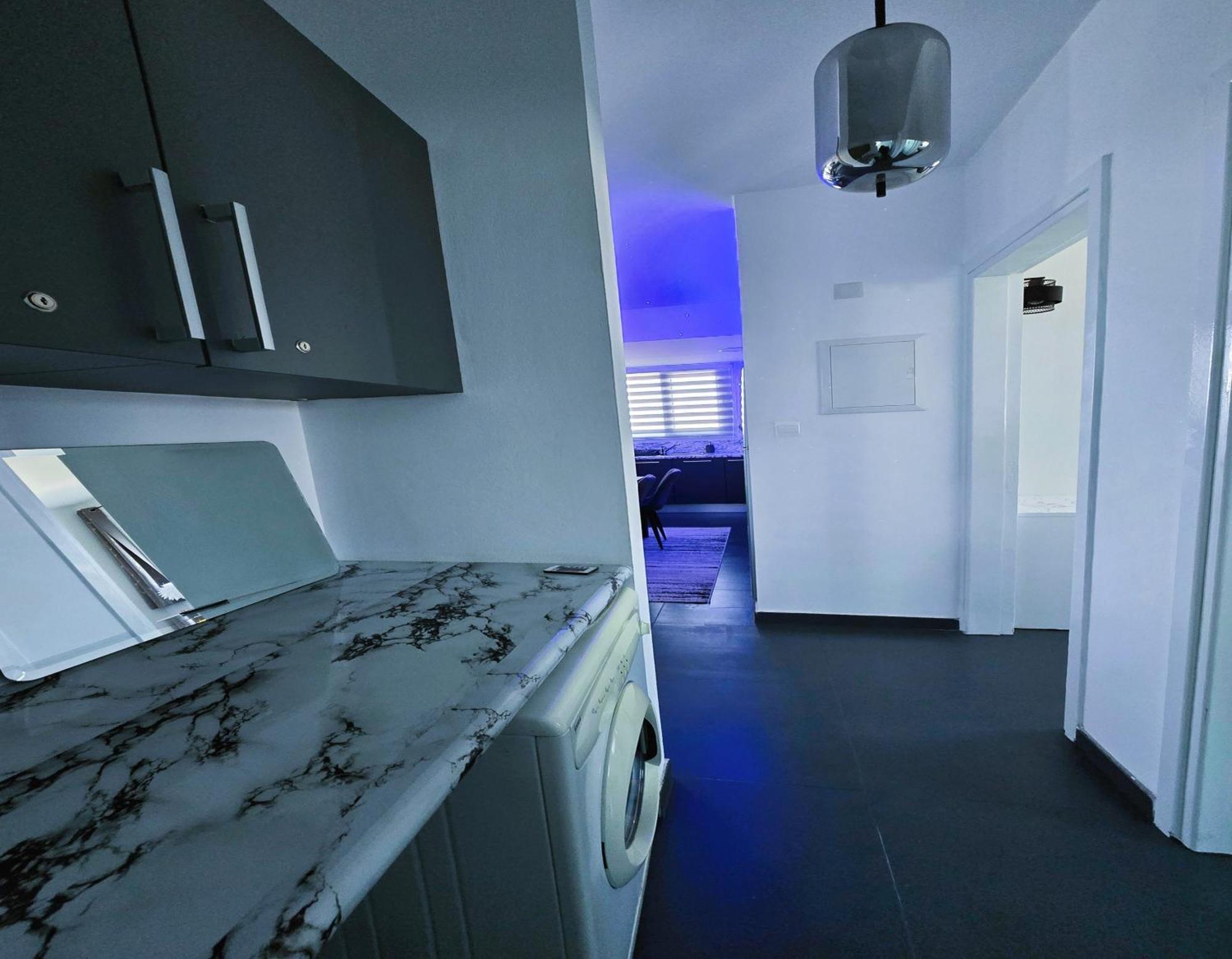 Golden Bay Deluxe Holiday Apartment Protaras Luaran gambar